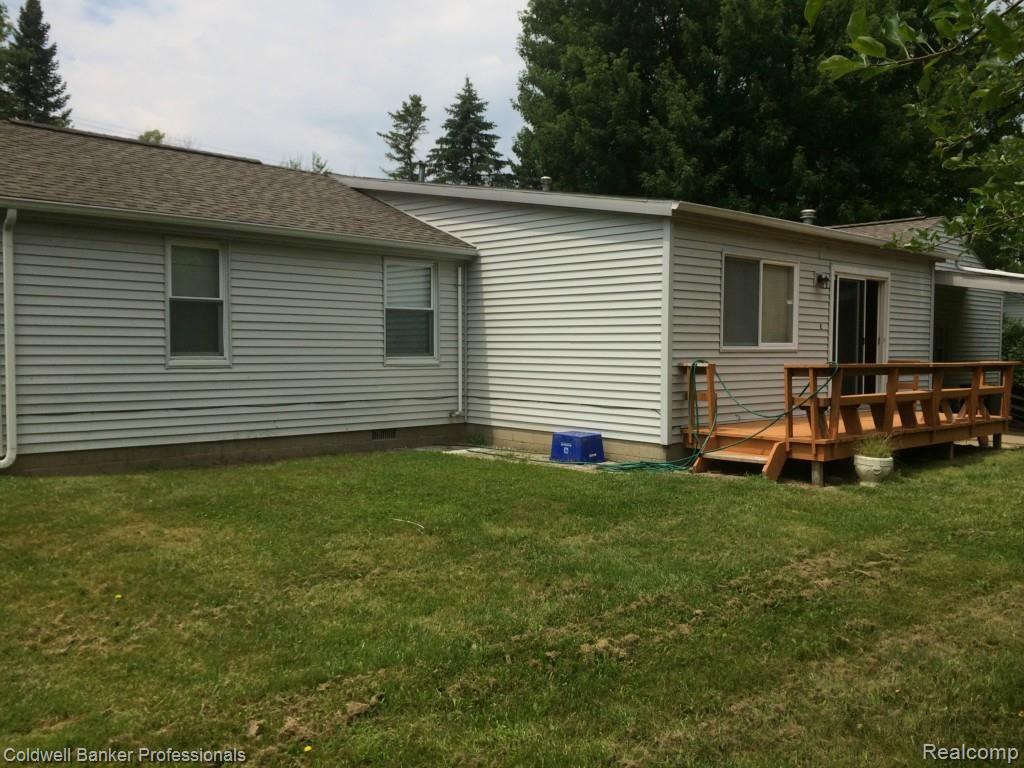 2031 South Vassar Road Davison, MI 48423 - Photo 21 of 22 IMG_4825.jpg