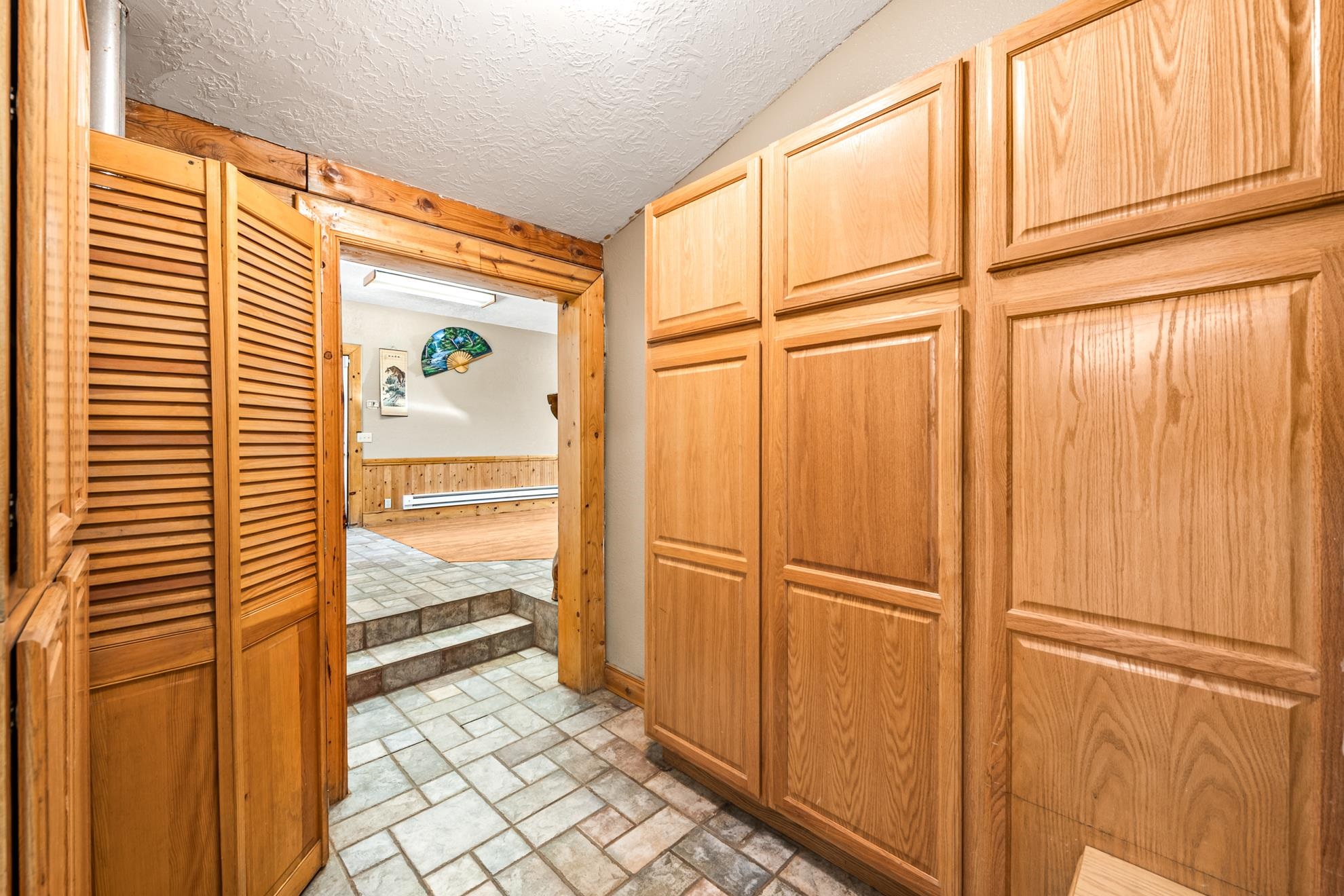 81 Walker Road Evanston, WY 82930 - Photo 15 of 33