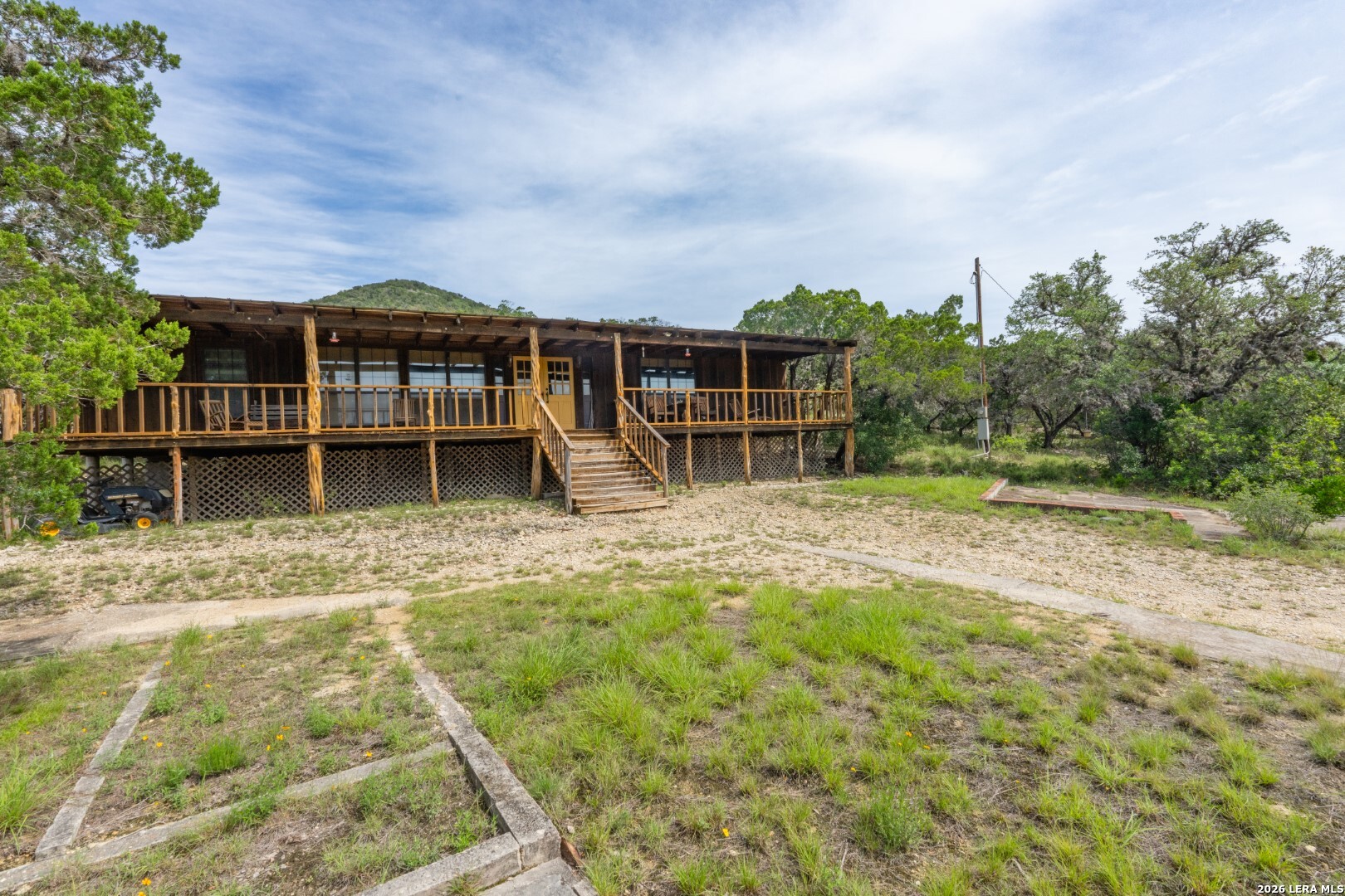 447 Blessing Lane Utopia, TX 78884 - Photo 2 of 50