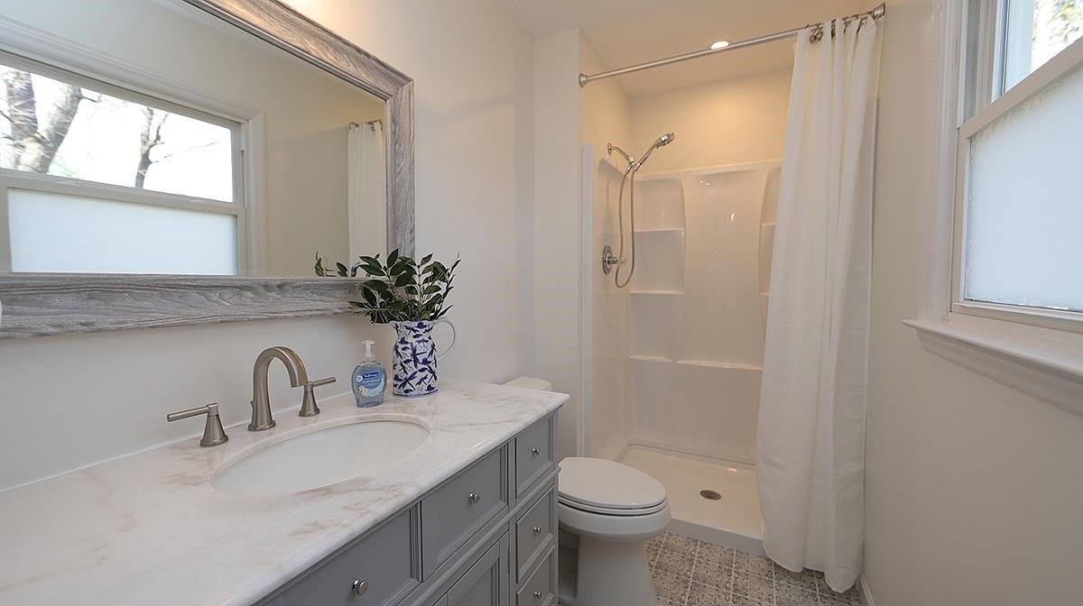 6808 Glendower Road Raleigh, NC 27613 - Photo 22 of 33 Photo 22