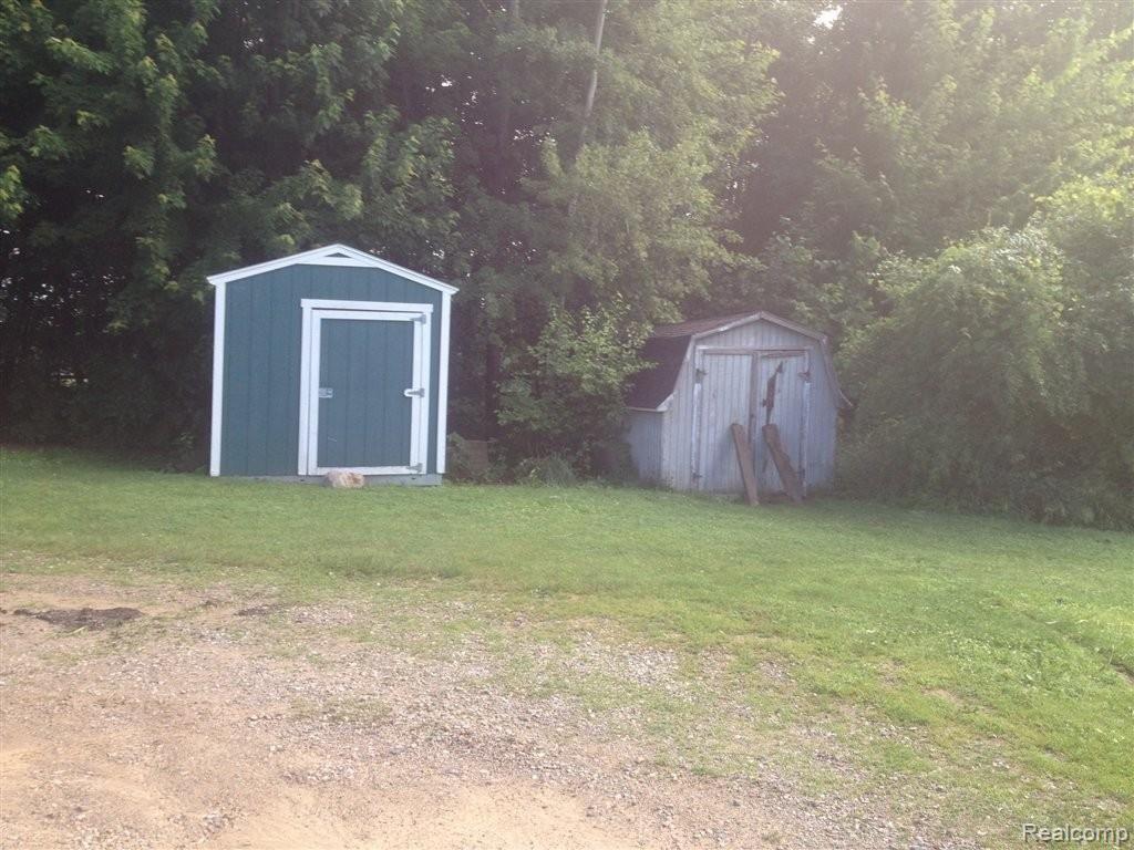 3740 Bowen Road Howell, MI 48855 - Photo 16 of 16 Shed.JPG