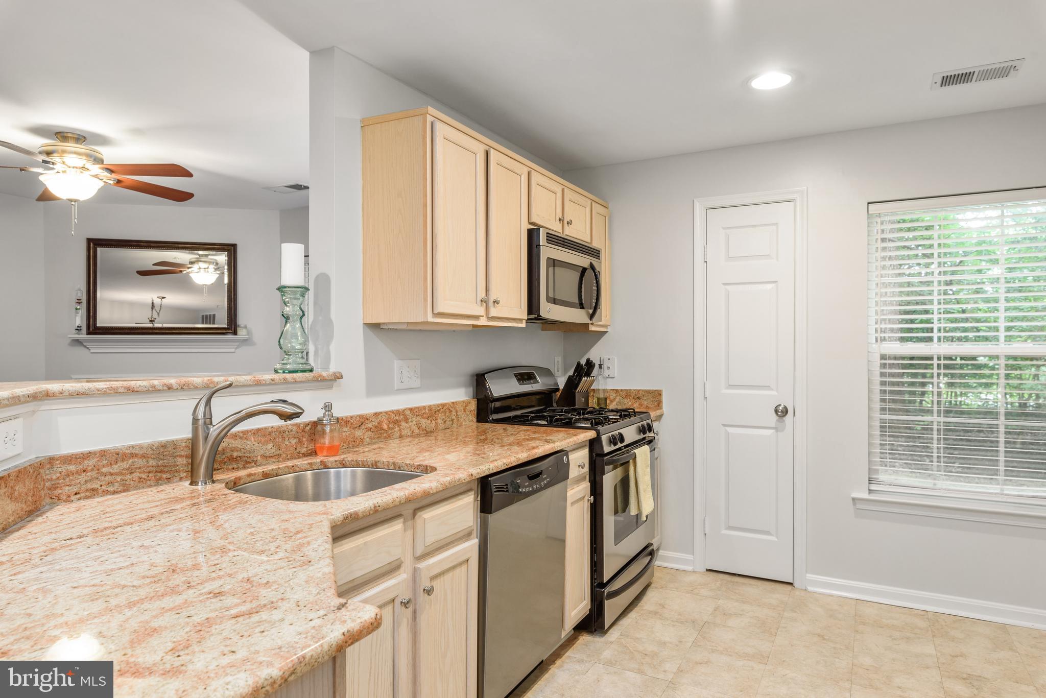 11400 Windleaf Court, Unit M Reston, VA 20194 - Photo 13 of 24