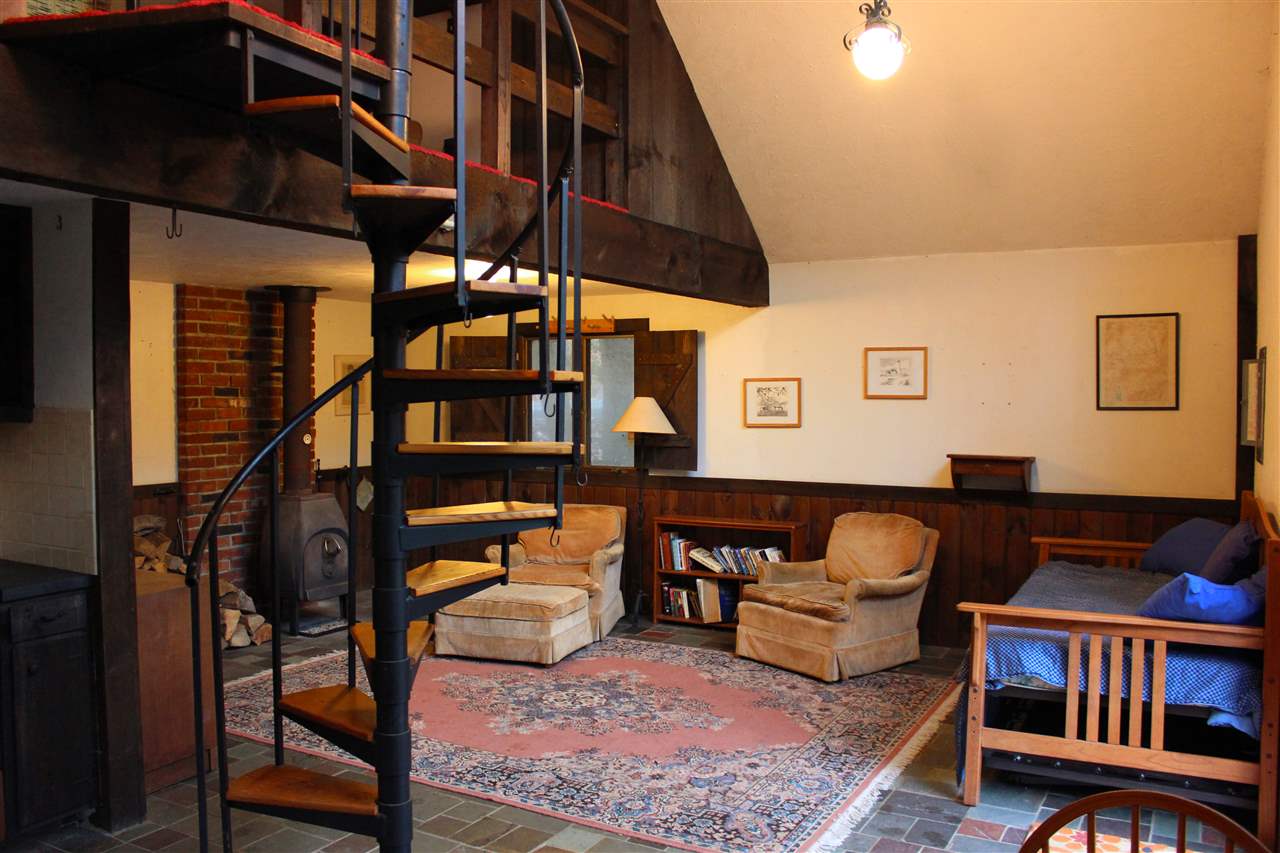 4643 West Jamaica Road Jamaica, VT 05343 - Photo 4 of 19 Gallery Image 4