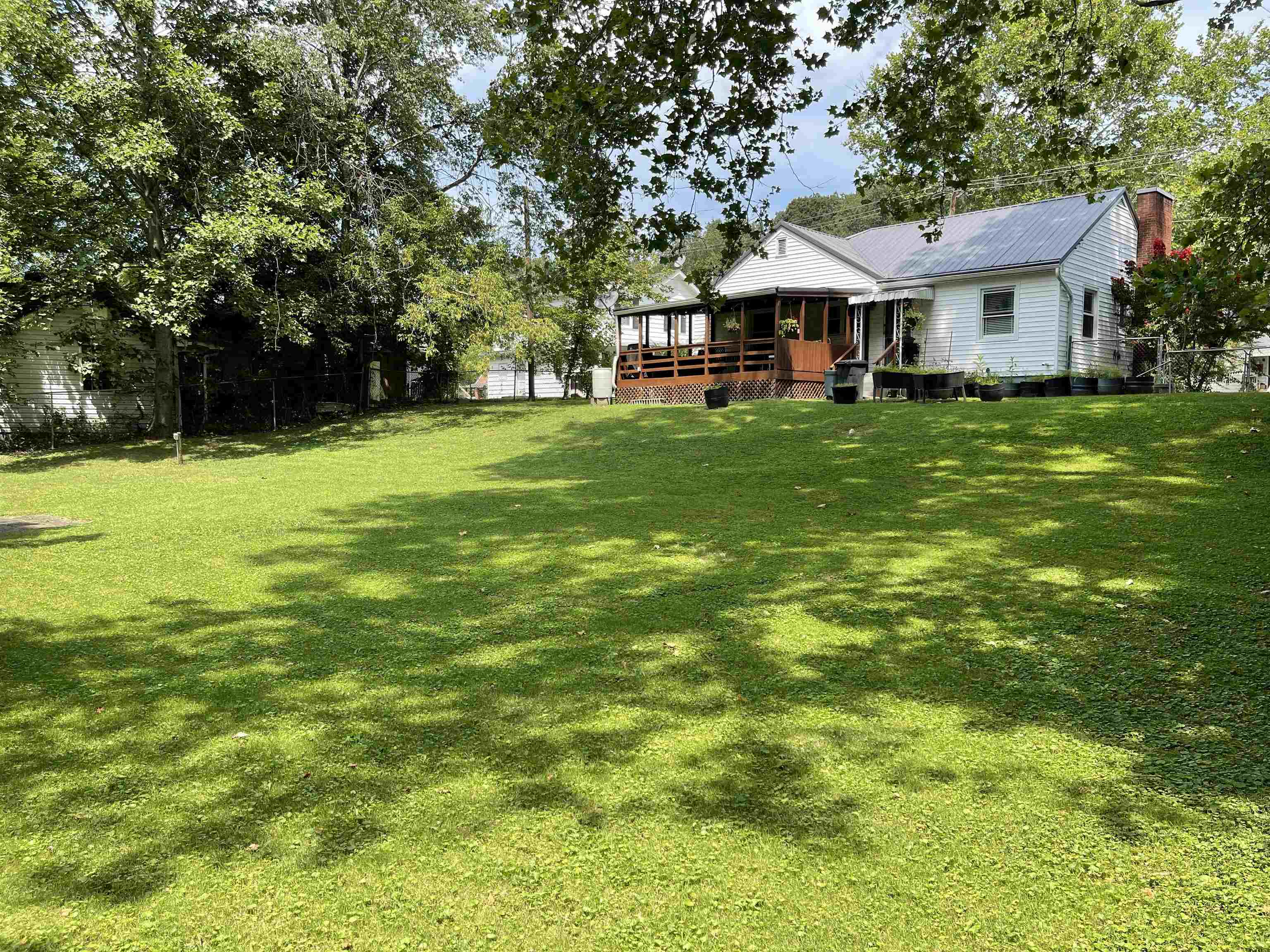 826 Raceland Avenue Raceland, KY 41169 - Photo 27 of 33
