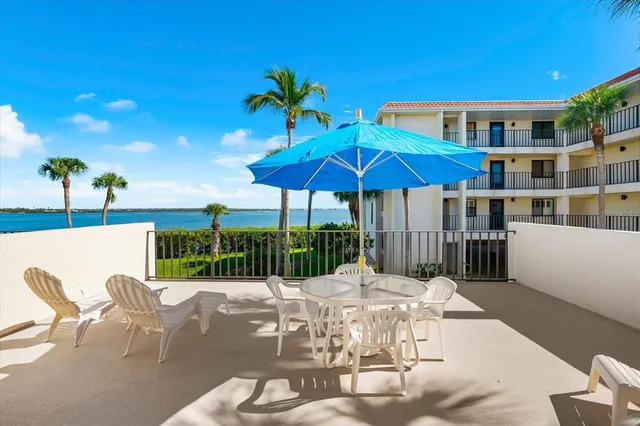 $485,000 | 1551 Beach Road, Unit 207, Englewood, FL 34223