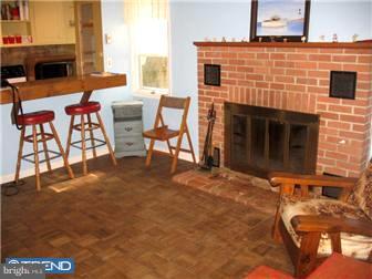 157 Burma Road Monroeville, PA 15146 - Photo 4 of 11 Gallery Image 4