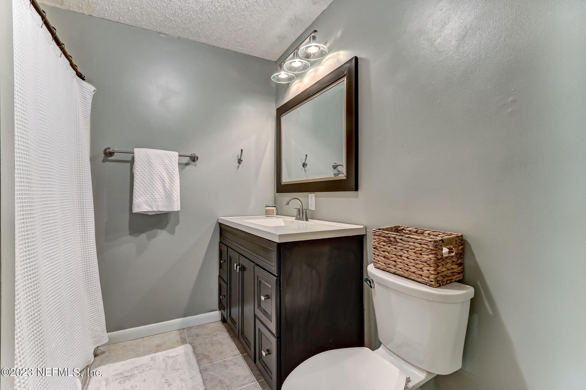 806 Adams Road Fernandina Beach, FL 32034 - Photo 11 of 30 23-web-or-mls-LR_806_Adams_Rd_AA-23