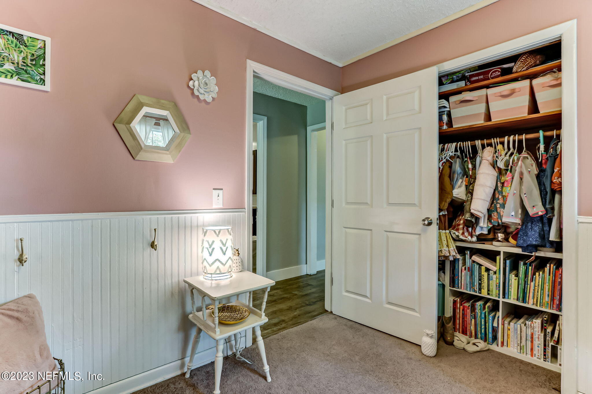 806 Adams Road Fernandina Beach, FL 32034 - Photo 13 of 30 25-web-or-mls-LR_806_Adams_Rd_AA-25