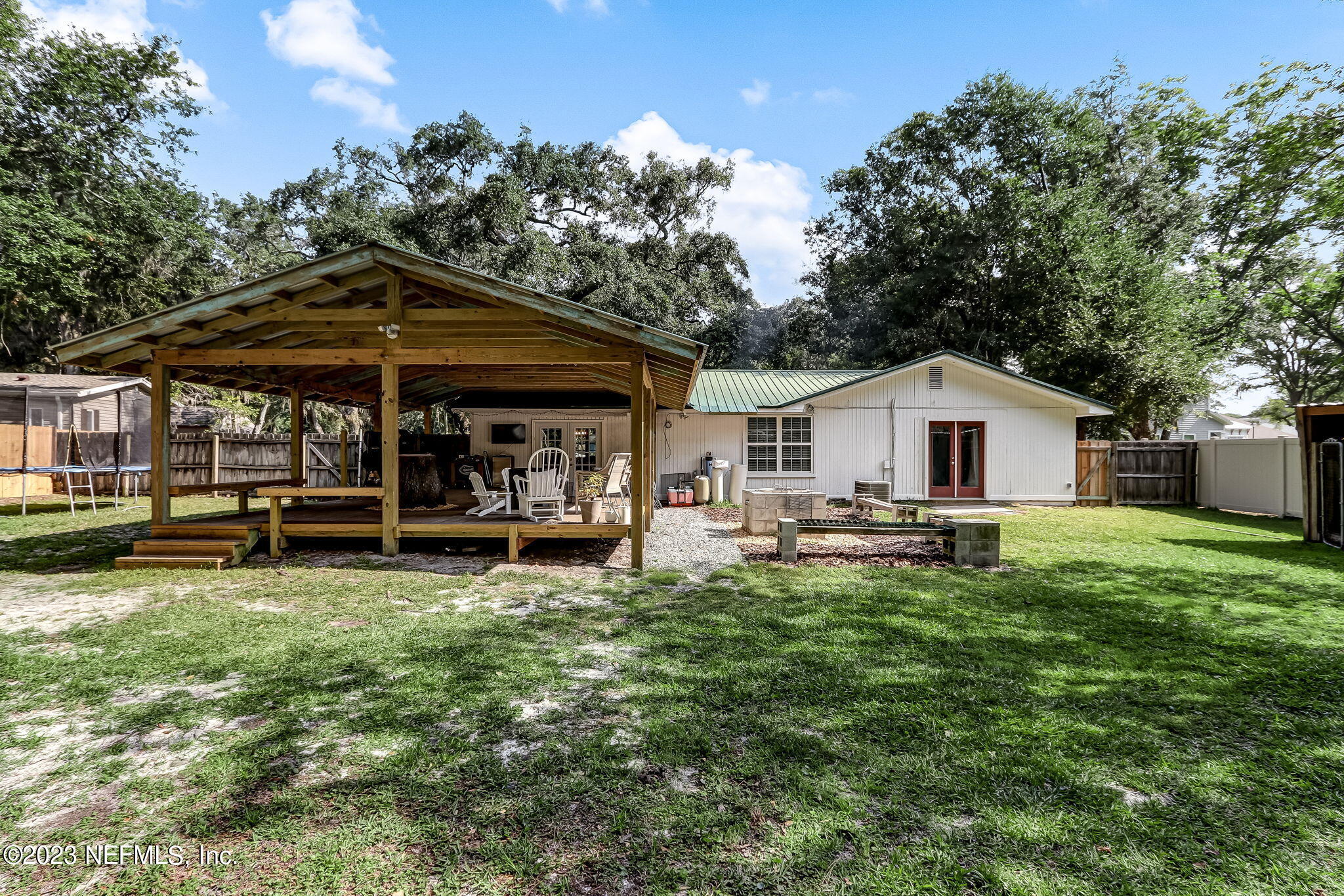 806 Adams Road Fernandina Beach, FL 32034 - Photo 25 of 30 40-web-or-mls-LR_806_Adams_Rd_AA-40