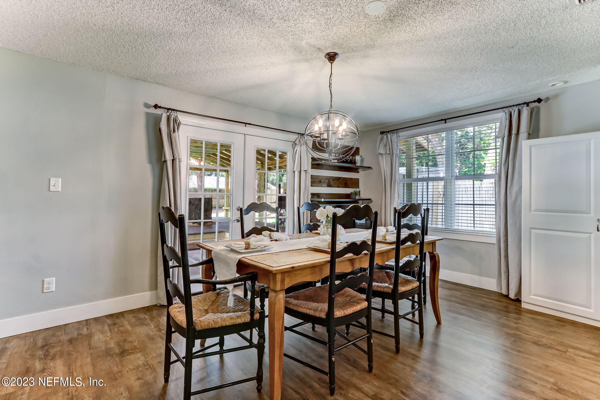 806 Adams Road Fernandina Beach, FL 32034 - Photo 6 of 30 12-web-or-mls-LR_806_Adams_Rd_AA-12