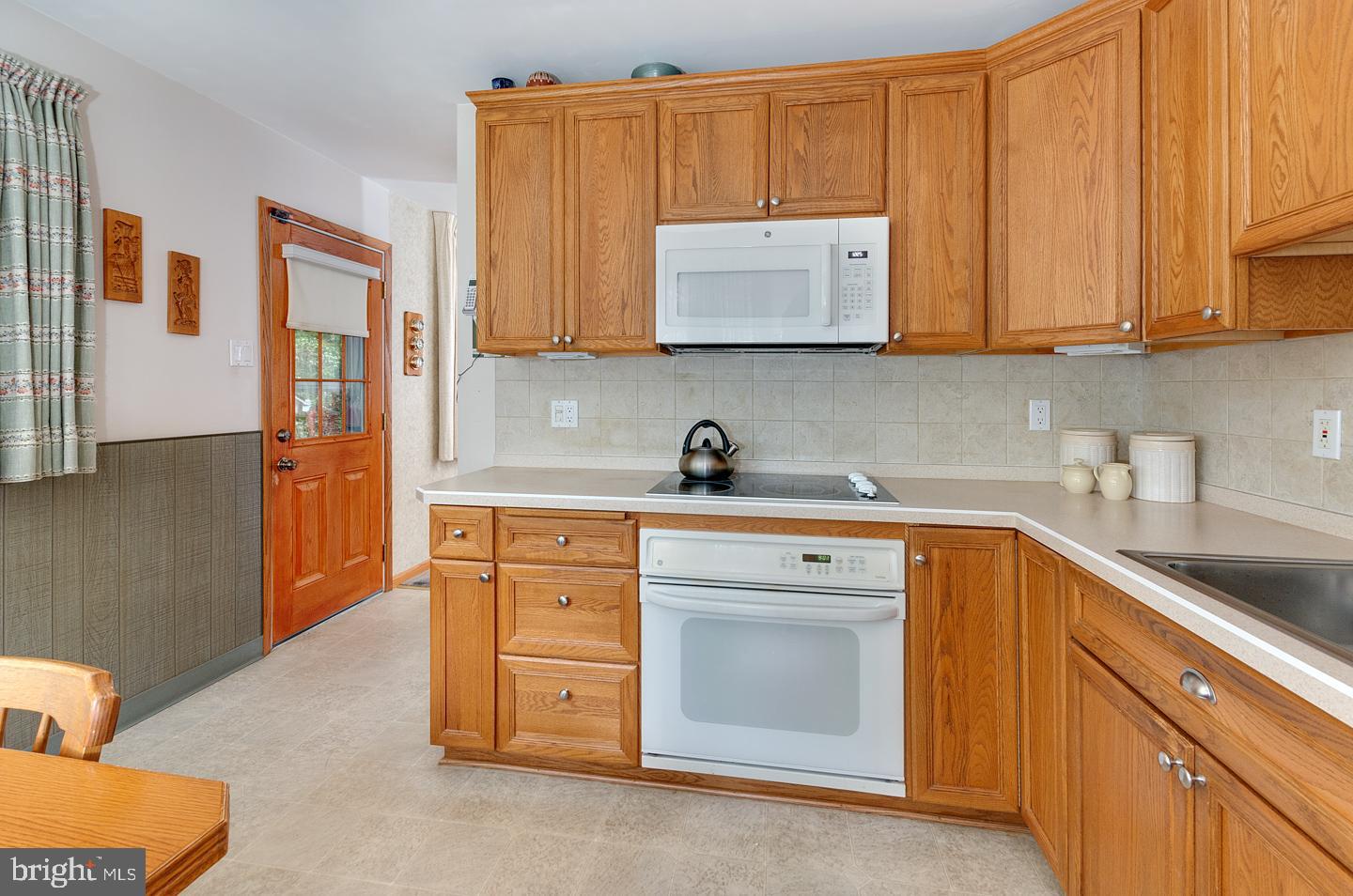 106 Yale Road Voorhees, NJ 08043 - Photo 15 of 30 Kitchen
