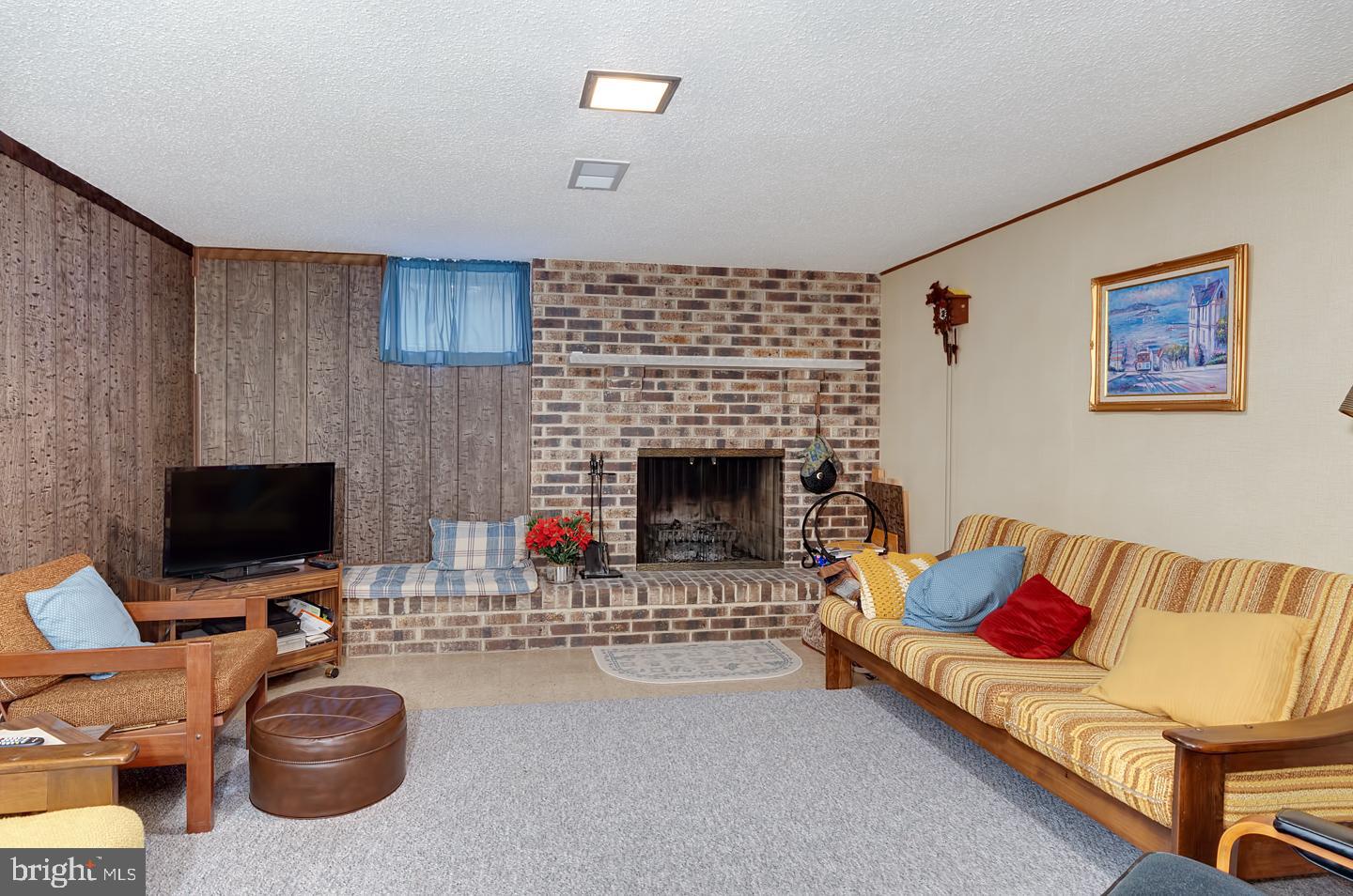 106 Yale Road Voorhees, NJ 08043 - Photo 21 of 30 Family Room
