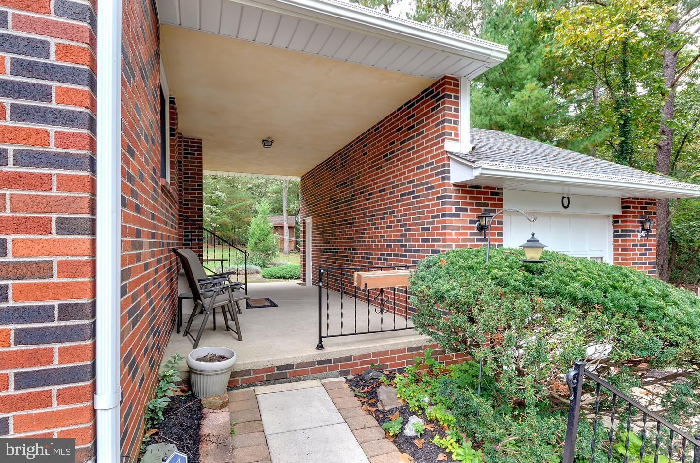 106 Yale Road Voorhees, NJ 08043 - Photo 5 of 30 Breezeway