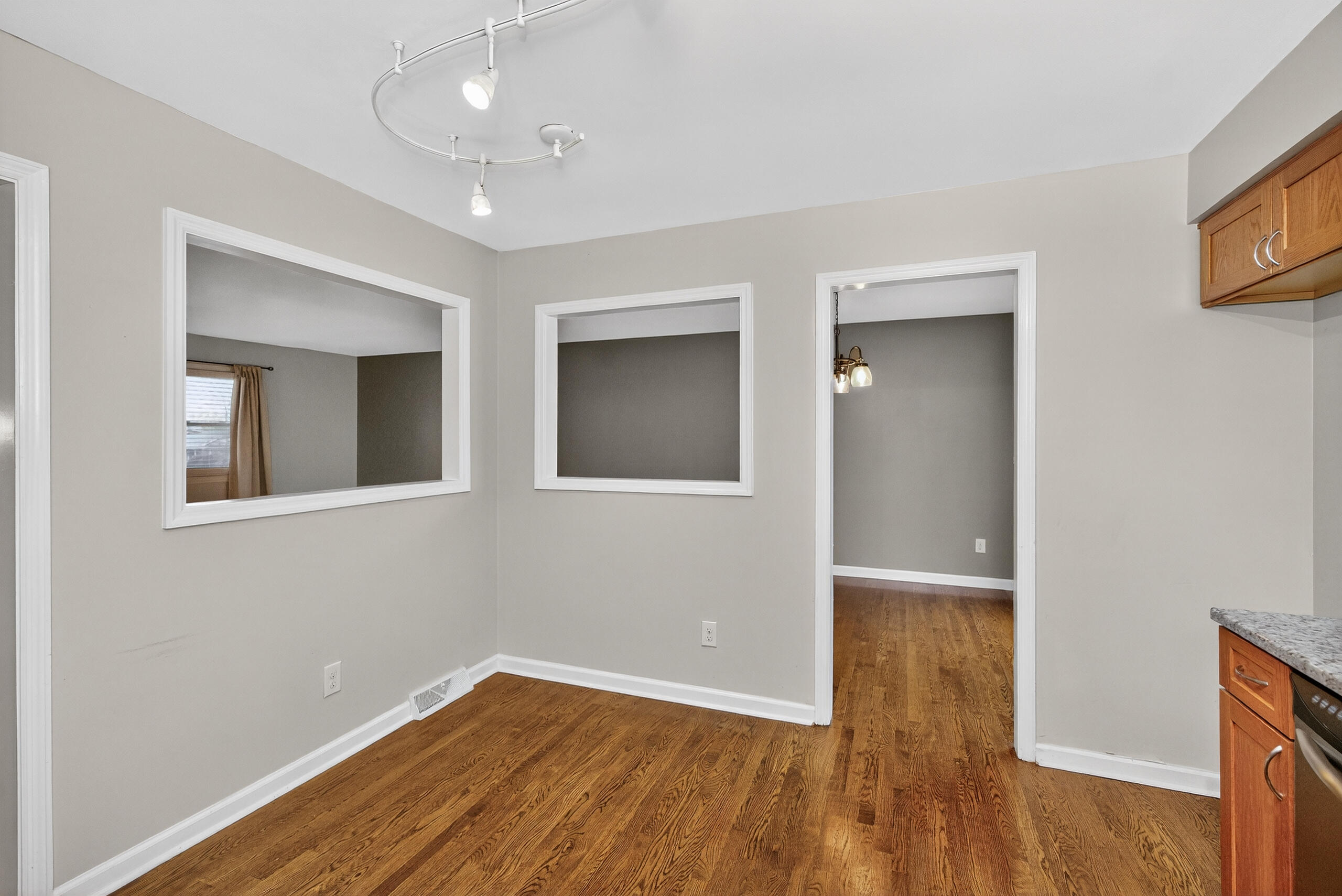 521 Severn Way Lexington, KY 40503 - Photo 16 of 44 521 Severn Way (17)