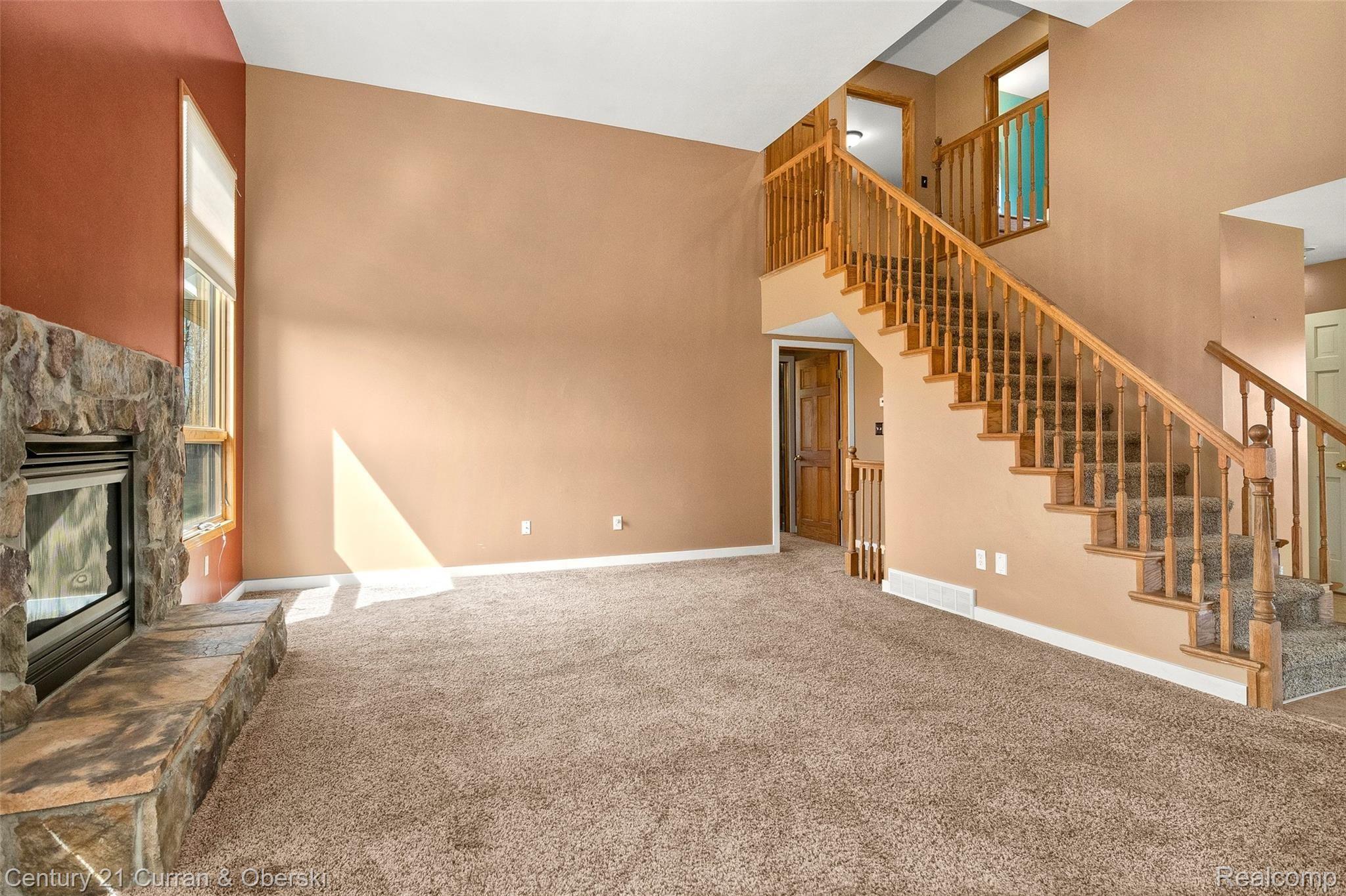 12701 Capernall Road Carleton, MI 48117 - Photo 13 of 45 Great room