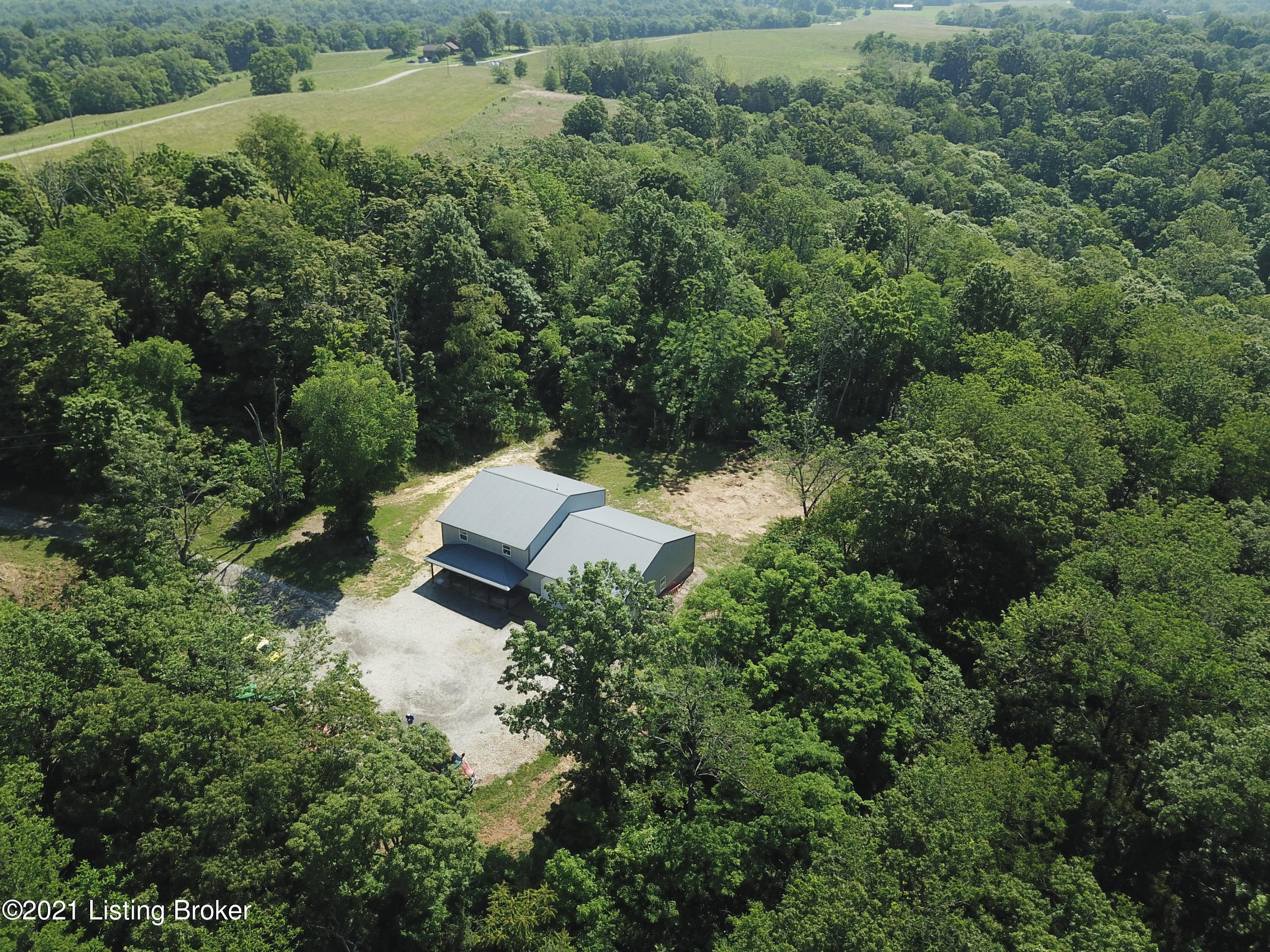 3491 Bray Ridge Road Bedford, KY 40006 - Photo 27 of 36 IMG_2219