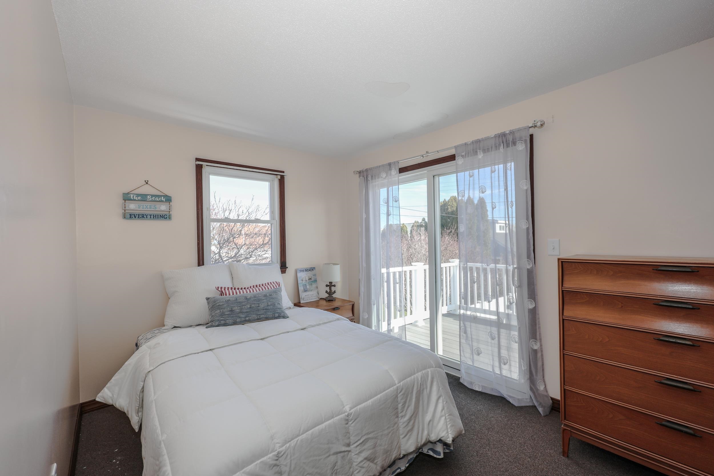 8 Nashua Street Seabrook, NH 03874 - Photo 21 of 25