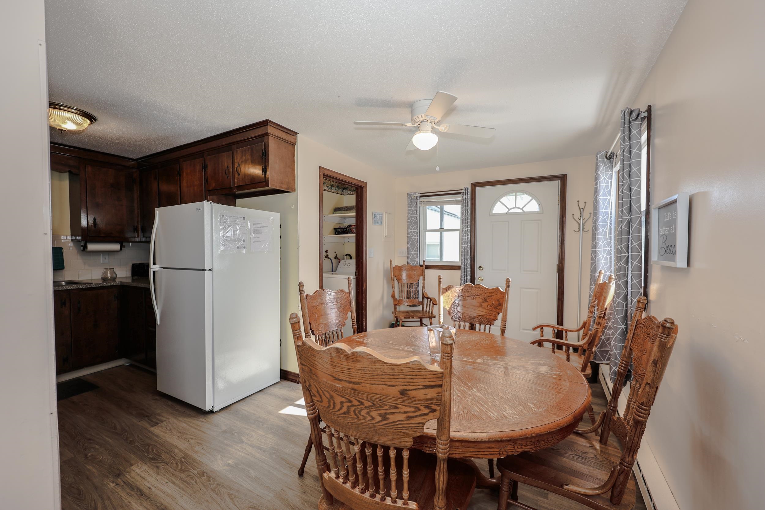 8 Nashua Street Seabrook, NH 03874 - Photo 6 of 25