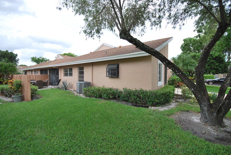 8057 Springtree Road Boca Raton, FL 33496 - Photo 22 of 23 DSC_0950