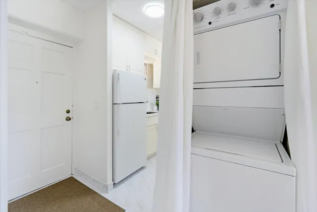 $359,000 | 1063 Lower Main Street, Unit 207, Wailuku, HI 96793