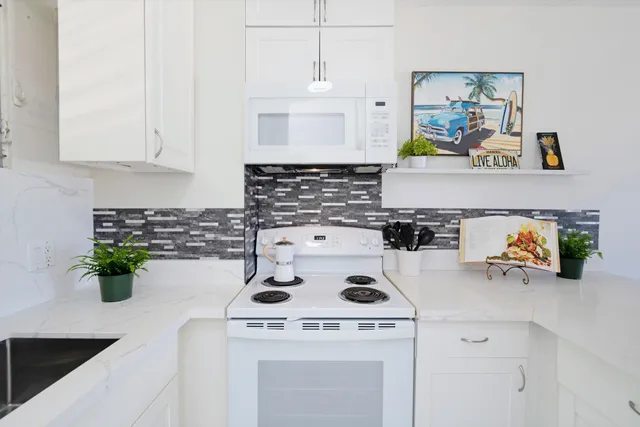 $359,000 | 1063 Lower Main Street, Unit 207, Wailuku, HI 96793