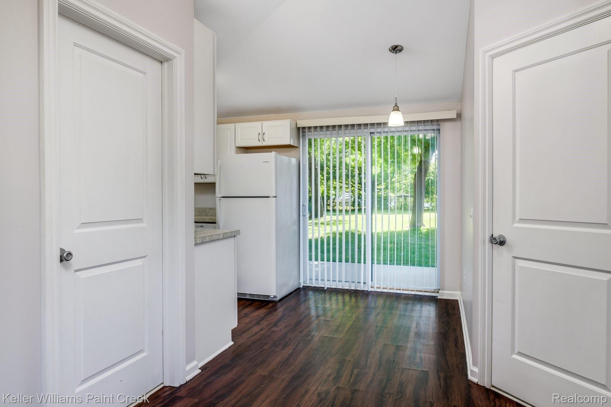 3155 South Adams Road Rochester, MI 48309 - Photo 13 of 20 Dining Room