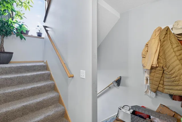 $230,000 | 742 Baylee Place Southwest, Pine Island, MN 55963