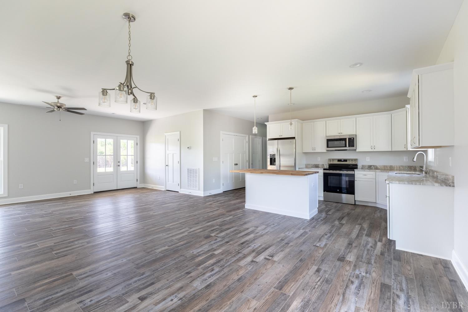 243 Pebble Road Rustburg, VA 24588 - Photo 6 of 42 Gallery Image 6