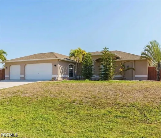 $379,900 | 1031 Northeast 2nd Place, Cape Coral, FL 33909