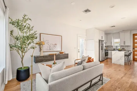 $475,000 | 4411 Lareina Drive, Unit 2, Austin, TX 78745