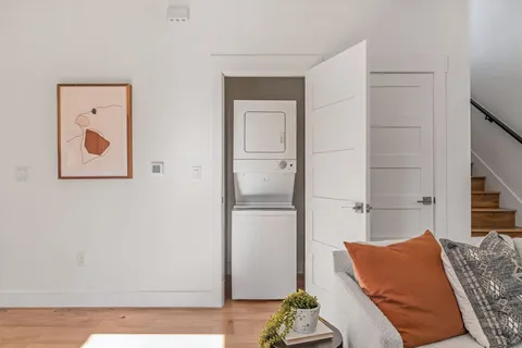 $475,000 | 4411 Lareina Drive, Unit 2, Austin, TX 78745