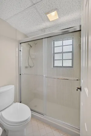 $2,000 | 4169 Oak Terrace Drive, Greenacres, FL 33463