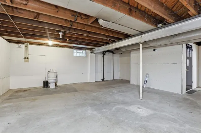 a view of empty room