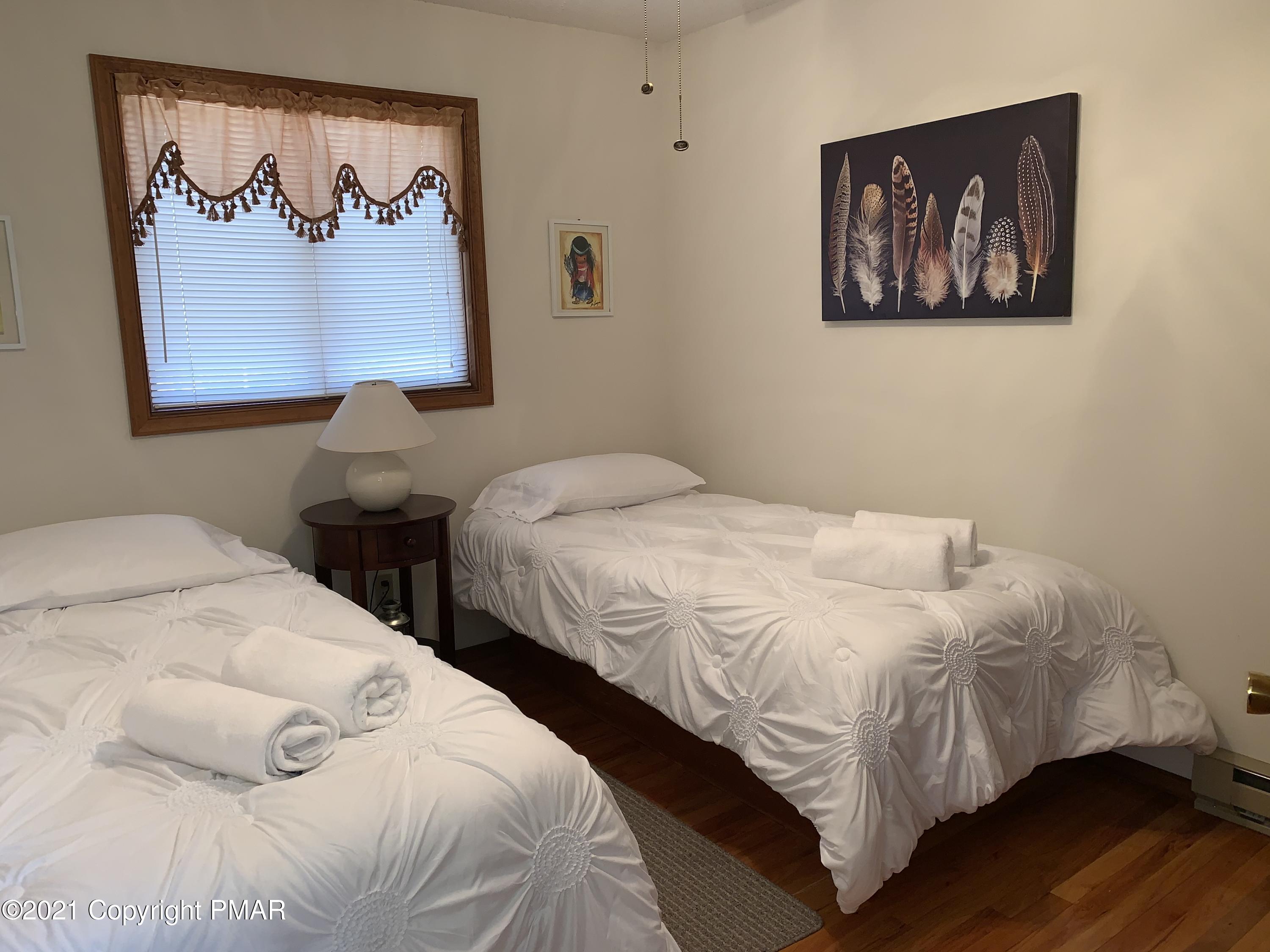 261 Kirkham Road Bushkill, PA 18324 - Photo 23 of 51 21-Bedroom 3