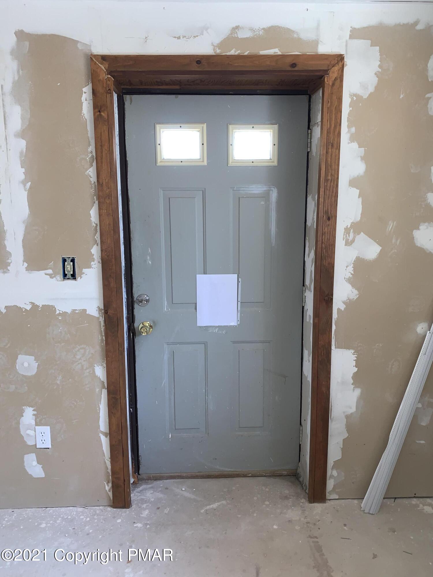 261 Kirkham Road Bushkill, PA 18324 - Photo 29 of 51 27-Basement Walk-Out