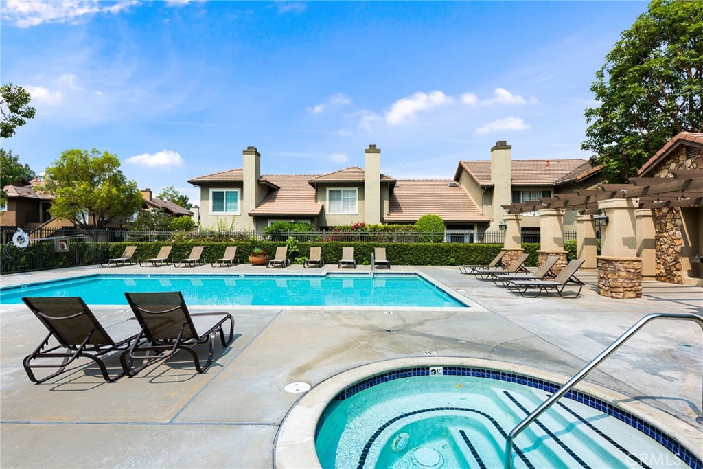 8131 East Oak Ridge Circle Anaheim, CA 92808 - Photo 29 of 33