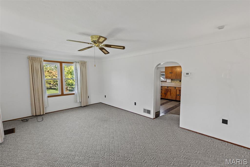 712 Hill Road Caseyville, IL 62232 - Photo 8 of 41