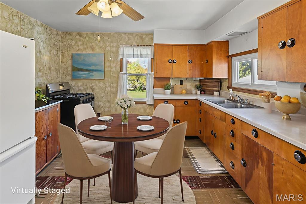 712 Hill Road Caseyville, IL 62232 - Photo 10 of 41