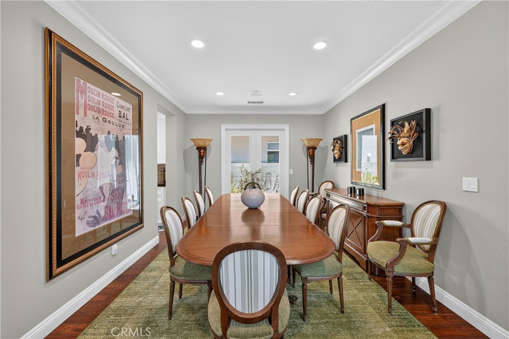 8 Castlebar Irvine, CA 92618 - Photo 16 of 69 Formal Dining Room