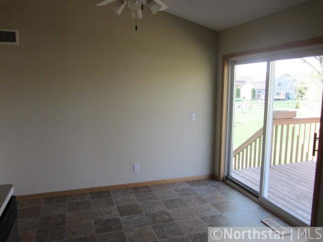 780 Washington Street Prescott, WI 54021 - Photo 5 of 13 Gallery Image 5