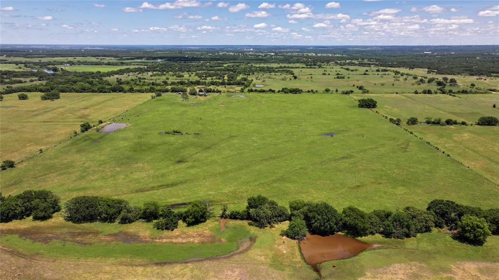1409 Flagley Road Nocona, TX 76255 - Photo 7 of 21