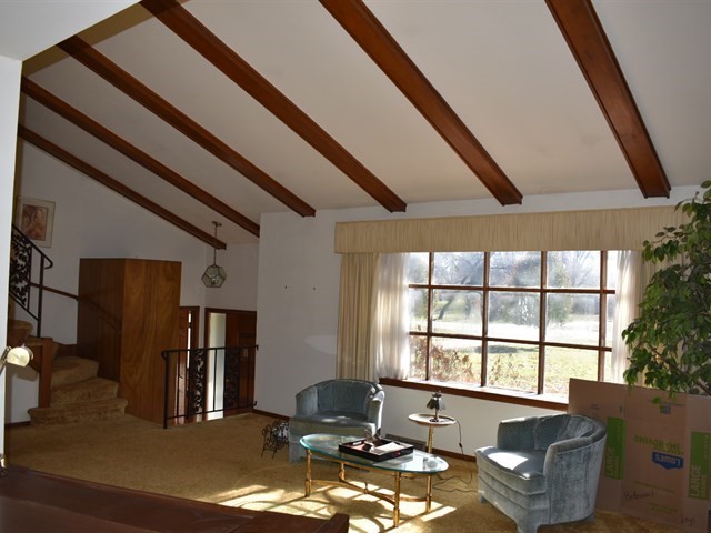 36W166 Indian Mound Road St. Charles, IL 60174 - Photo 8 of 39