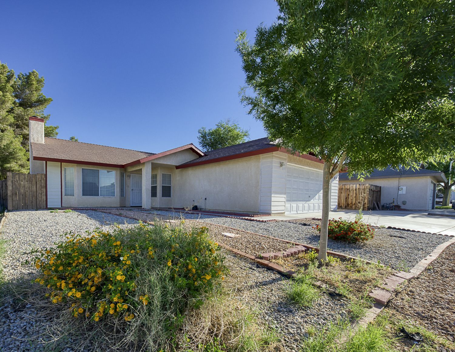 425 Dewalt Avenue Ridgecrest, CA 93555 - Photo 1 of 50