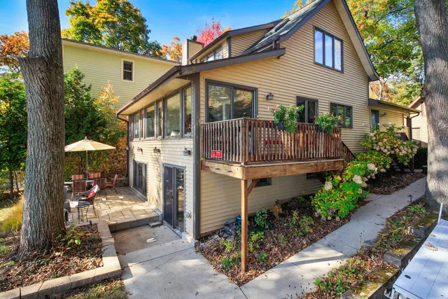 $1,795,000 | W5553 Oak Park Road, La Grange, WI 53121