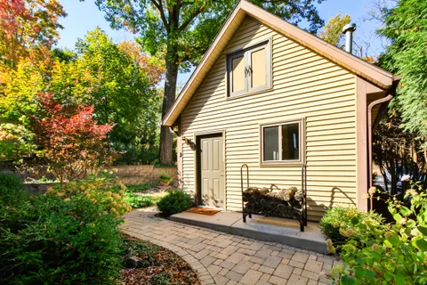 $1,795,000 | W5553 Oak Park Road, La Grange, WI 53121