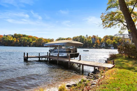 $1,795,000 | W5553 Oak Park Road, La Grange, WI 53121