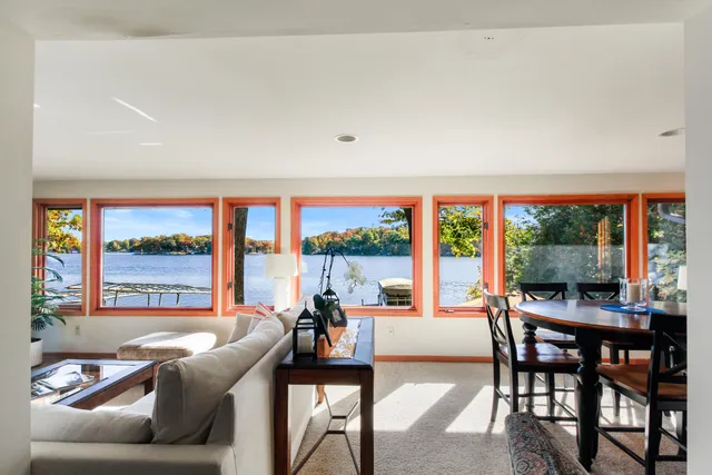 $1,795,000 | W5553 Oak Park Road, La Grange, WI 53121