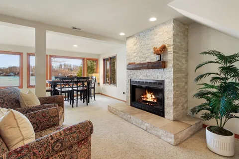 $1,795,000 | W5553 Oak Park Road, La Grange, WI 53121