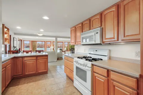 $1,795,000 | W5553 Oak Park Road, La Grange, WI 53121