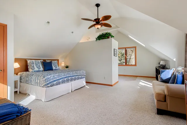 $1,795,000 | W5553 Oak Park Road, La Grange, WI 53121